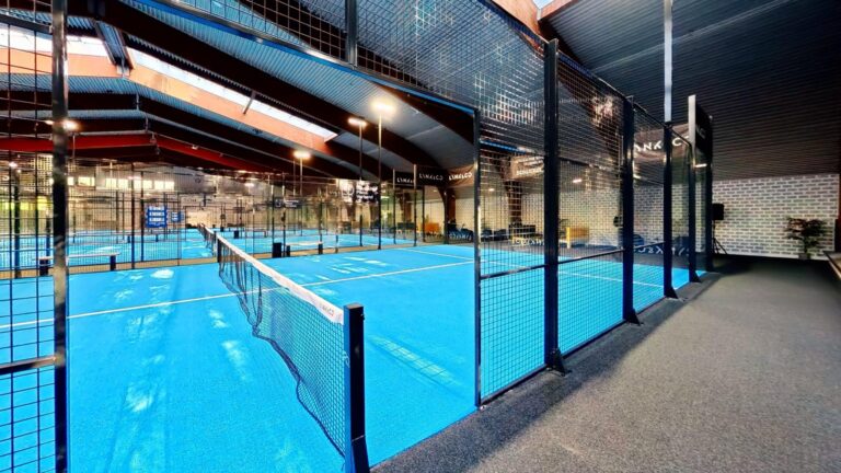 Blick über die Padel-Courts im Padel Quartier Ganderkesee