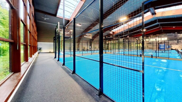 Padelhalle im Padel Quartier Ganderkesee mit Indoor-Courts – 360°-Aufnahme